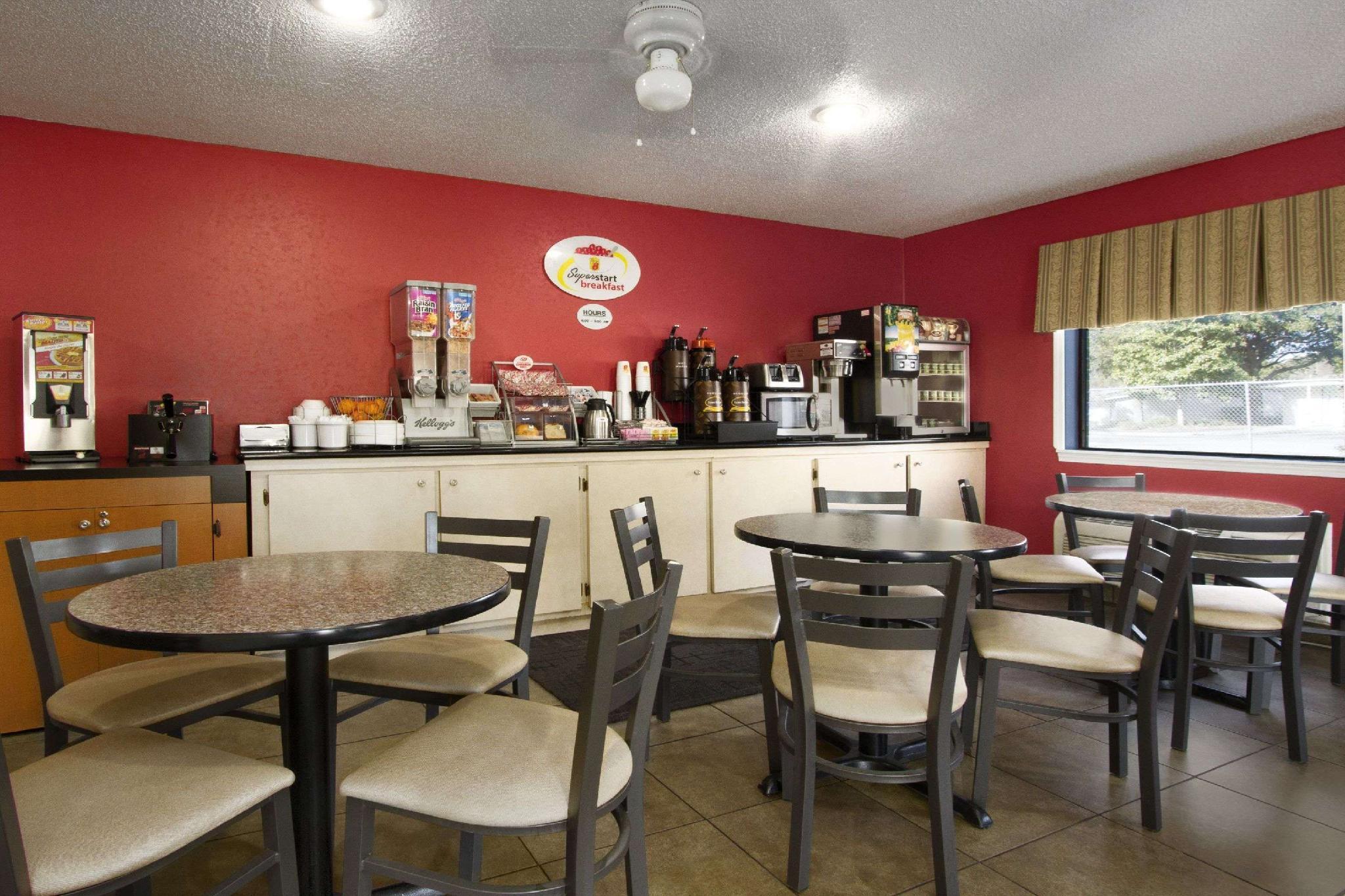 Super 8 Florence South Carolina Exterior photo
